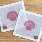 Scallop Needle Minder